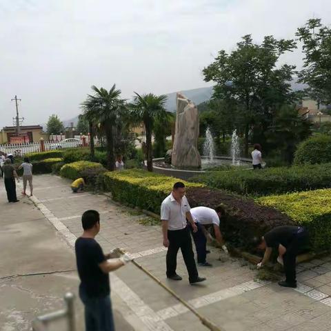 团结力量大 劳动最光荣