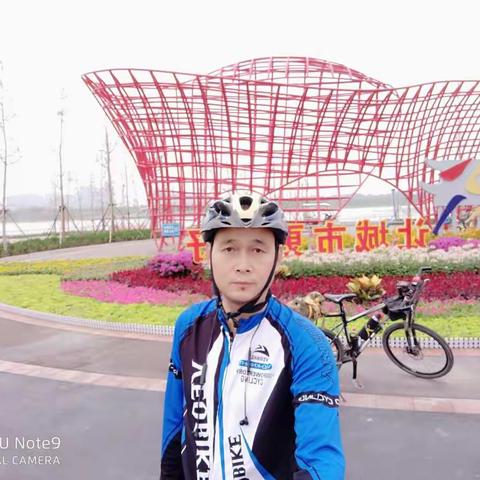 单飘卫辉古迹小吃