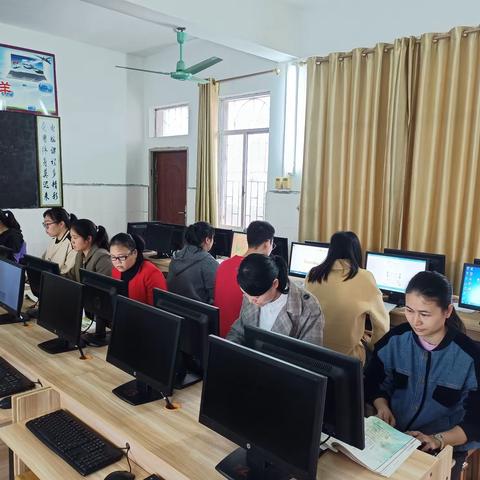 研无止境展风采 以赛促学共成长——钟山县石龙镇中心小学教学技能大赛