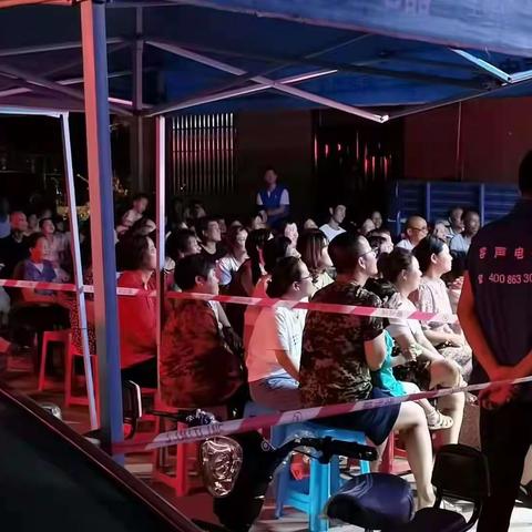 端午节是中国四大传统节日之一。香香的粽子是思念，青青的粽叶是惦念，粘粘的糯米是挂念，红红的大枣是想念。