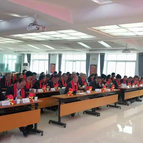 白银分行召开“中国建设银行鼠年压岁金”项目启动会及产品培训会议