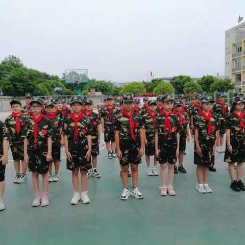 南轩小学五年级二班军训篇