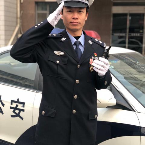 【“两会”安保我在岗】当好“兵头将尾”做好“中流砥柱”—记回龙观警区警长赵起中