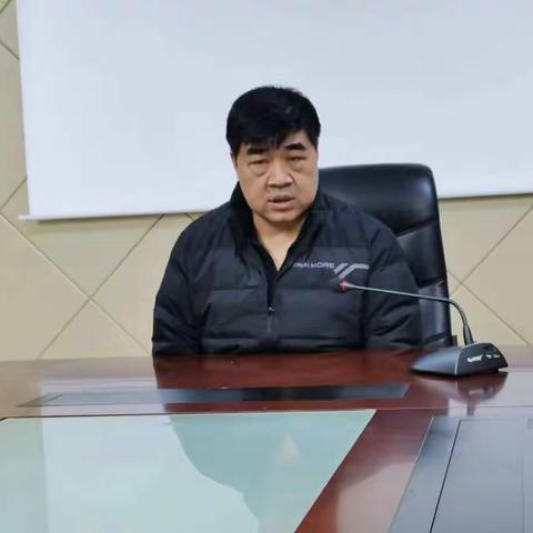 擂响奋进鼓   开局就奔跑