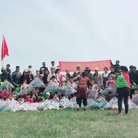 “寻找春天”户外写生亲子活动圆满结束啦