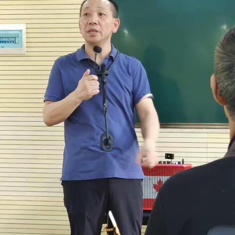 一曲动四方，随风到天涯