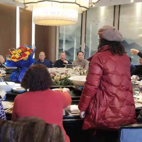 全开一卷唯真意，品得三千独爱平