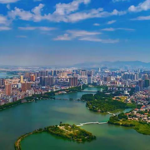 护河  爱湖 惜水