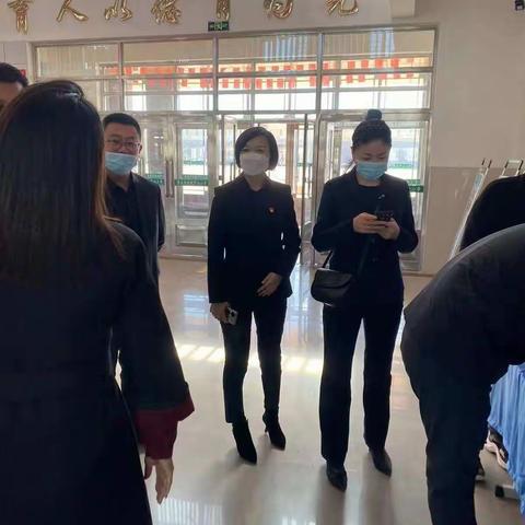 肇东市教育局体卫艺股莅临我校检查指导工作