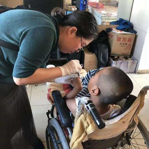 “特别的爱 送给特别你”