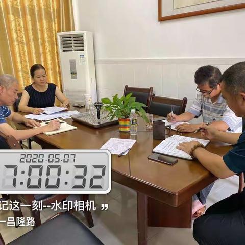 筑牢八一居社区疫情防控最后一道防线