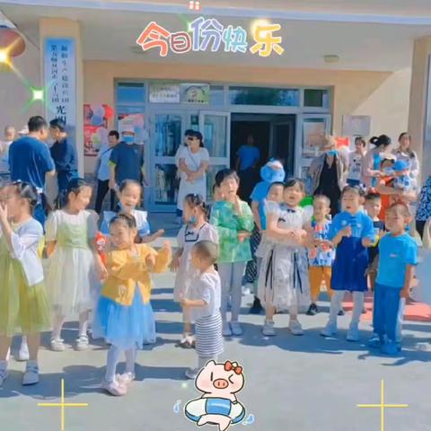 快乐的童年是一双飞向未来的翅膀