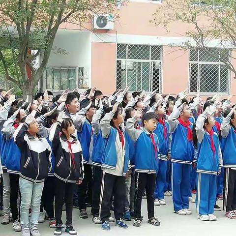 定陶区滨河学区后杨楼小学“习爷爷的教导记心中”升国旗仪式