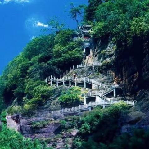 峰险石怪，瀑美洞奇