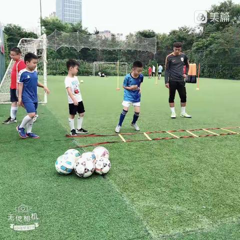 在兴趣中成长——足球小将