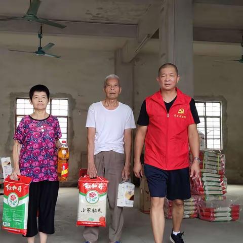 沙亭村党委开展重阳慰问活动