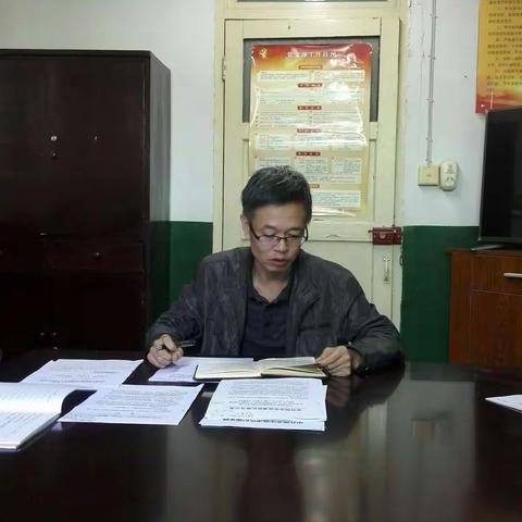 区统计局扎实开展“不忘初心、牢记使命”主题第二次研讨暨主题党日活动