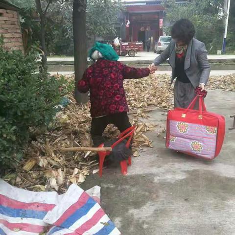 秋日送温暖，扶贫情谊浓——统计局帮扶干部入户帮扶