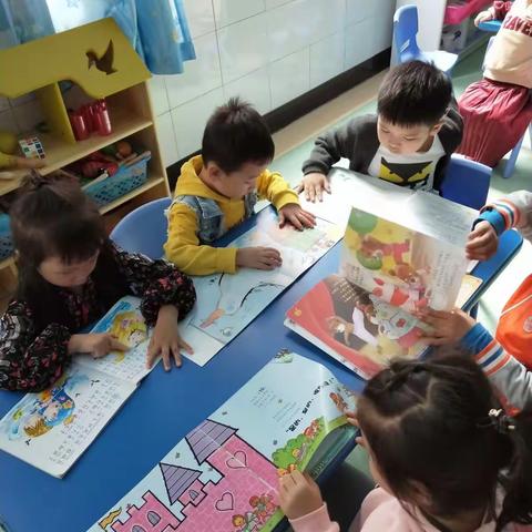 幼儿在绘本阅读上的行为表现
