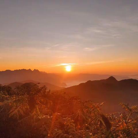 露营那色峰海，观云海日出🌇