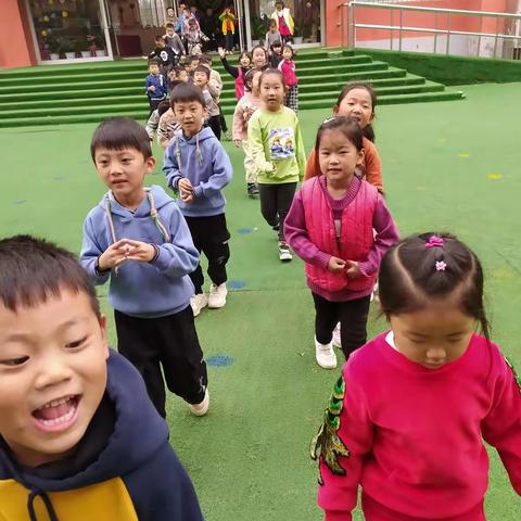 常路镇中心幼儿园第九周《秋游》