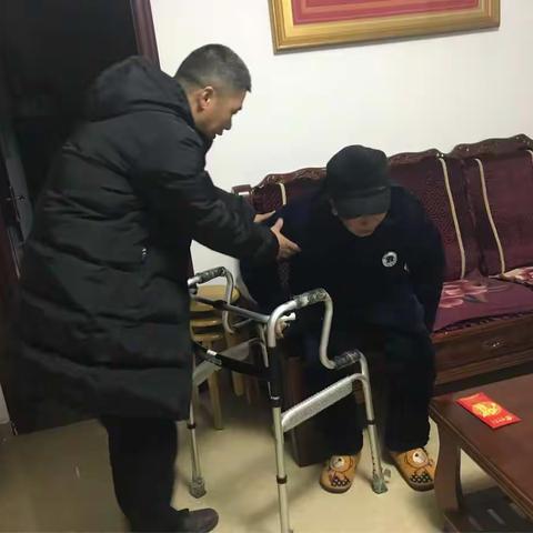 慰问困难党员教师，真情关怀温暖人心