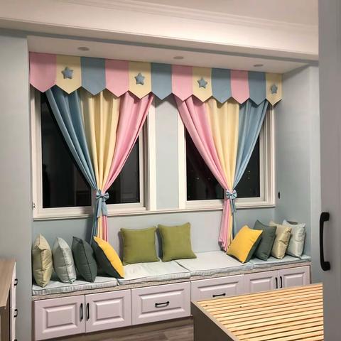 帝逸国际39号楼2单元20 04室小妹家墙布窗帘成品效果图