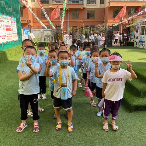 那些被时光温柔相待的日子――下园子幼儿园大三班月总结