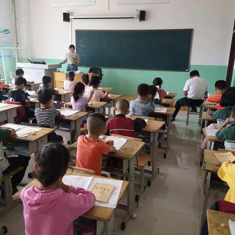 席家小学二年级数学听课活动