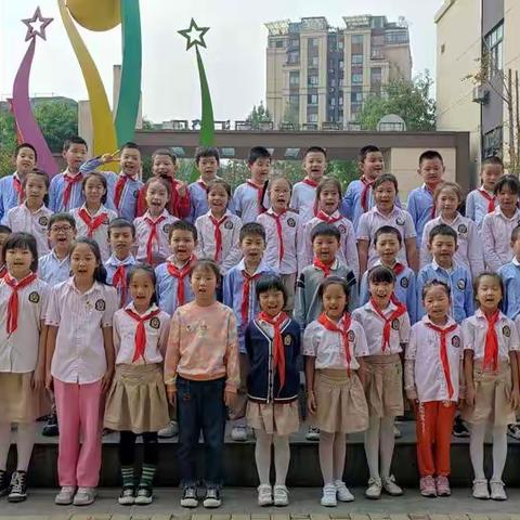 骐骥三五，只争朝暮