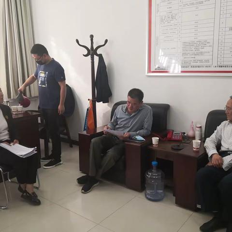 西安市临潼区司法局督导组来临潼区公证处督导教育整顿及公证行业突出问题专项治理查纠整改工作