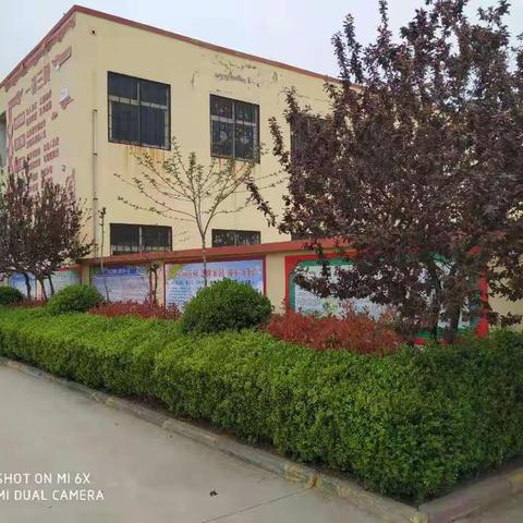 最是胡小春意浓