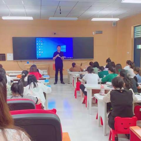 新学期，新起点，新征程—长垣市南蒲街道樊屯小学低年级教师培训