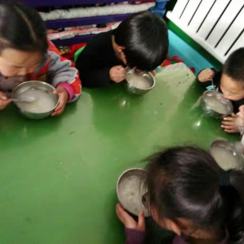 仓丰幼儿园3.27-----4.1一周午餐记录