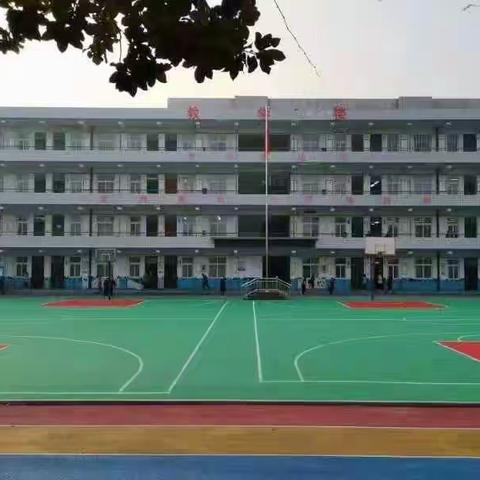 石龙区第四中学一年级新生招生通知