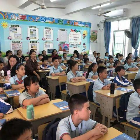 “雁领天涯”音乐学科共同体深入三亚市第七小学开展课堂教学教研活动