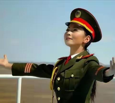 铿锵玫瑰，英姿飒爽！