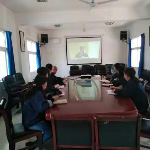 庆华社区党支部让远程教育发挥更大的作用