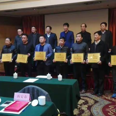 庆华社区荣获“废旧衣物捐赠回收”工作先进单位