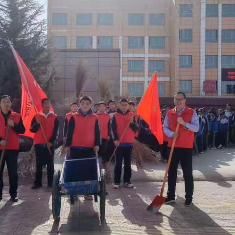 弘扬雷锋精神 争做时代新人----紫来学校“学雷锋”周活动侧记