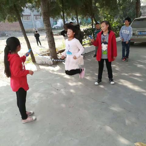 课间跳绳