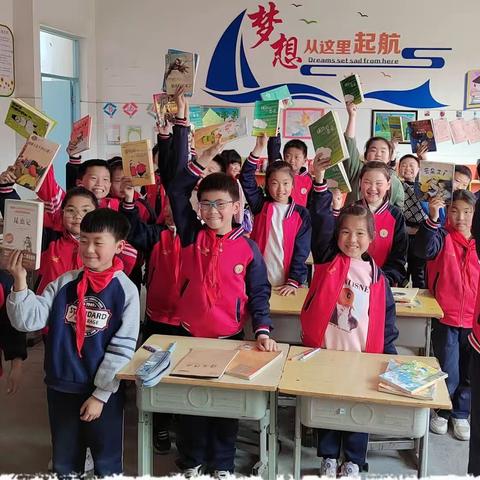 书香润童年  乐读伴成长