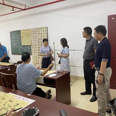 海南省教育厅社区教育工作调研组到我县老年大学考察调研