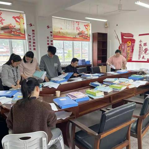 立足常规抓教学，规范检查促提升——乐清市芙蓉镇雁湖学校开展教学常规检查工作