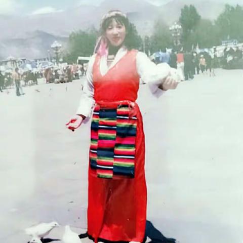 今天是感恩节:感恩所有对我好的人🌹