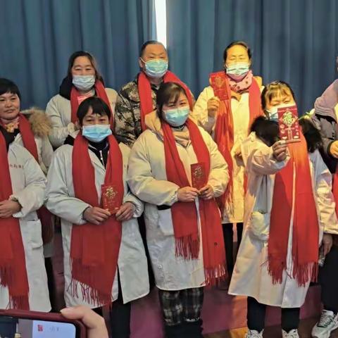 劈波破浪，展望新程。迦勒服装年终表彰会实录。