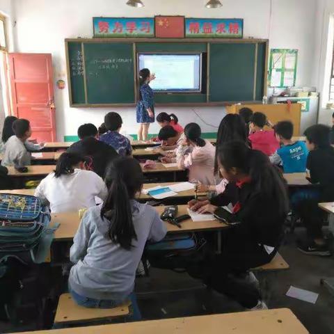 电子白板使用正在大马小学开花结果