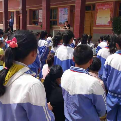 新地中心小学家校联谊活动掠影