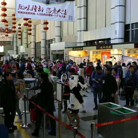 九寨黄龙机场公安分局全力确保九寨沟县“8.8“地震后机场空防安全
