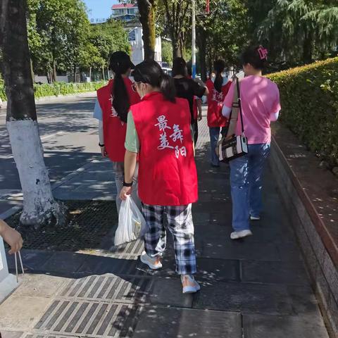 烟头不落地，恩施更美丽